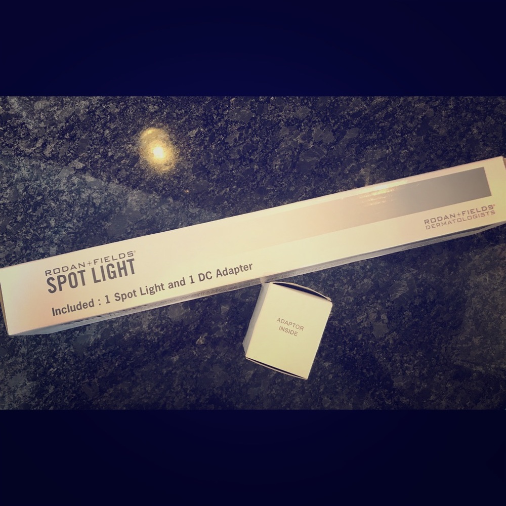 Rodan and Fields Spotlight and Adapter